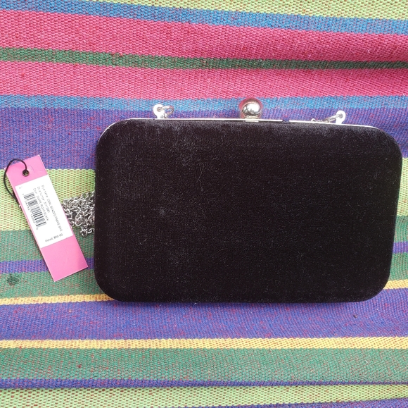 Sam Edelman Swipe Right Clutch - Picture 2 of 5
